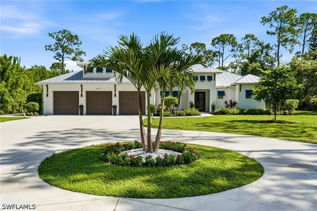 5737 Hidden Oaks Lane Naples FL 34119