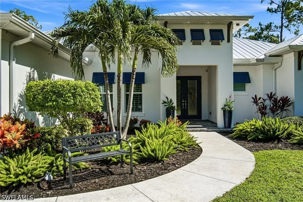 5737 Hidden Oaks Lane Naples FL 34119