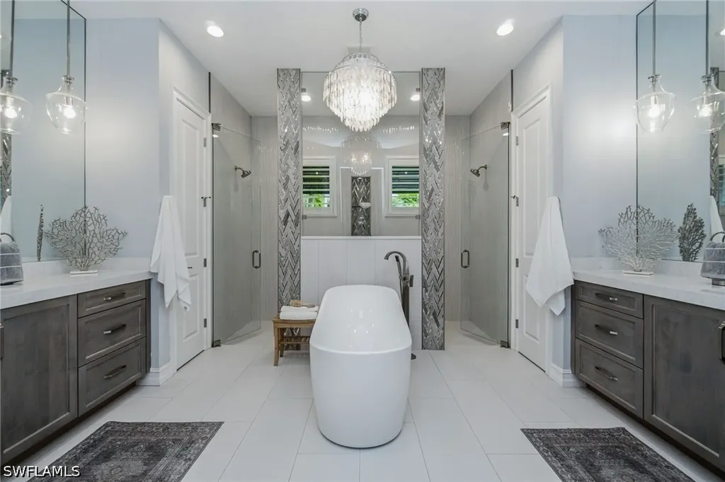 5737 Hidden Oaks Lane Naples FL 34119