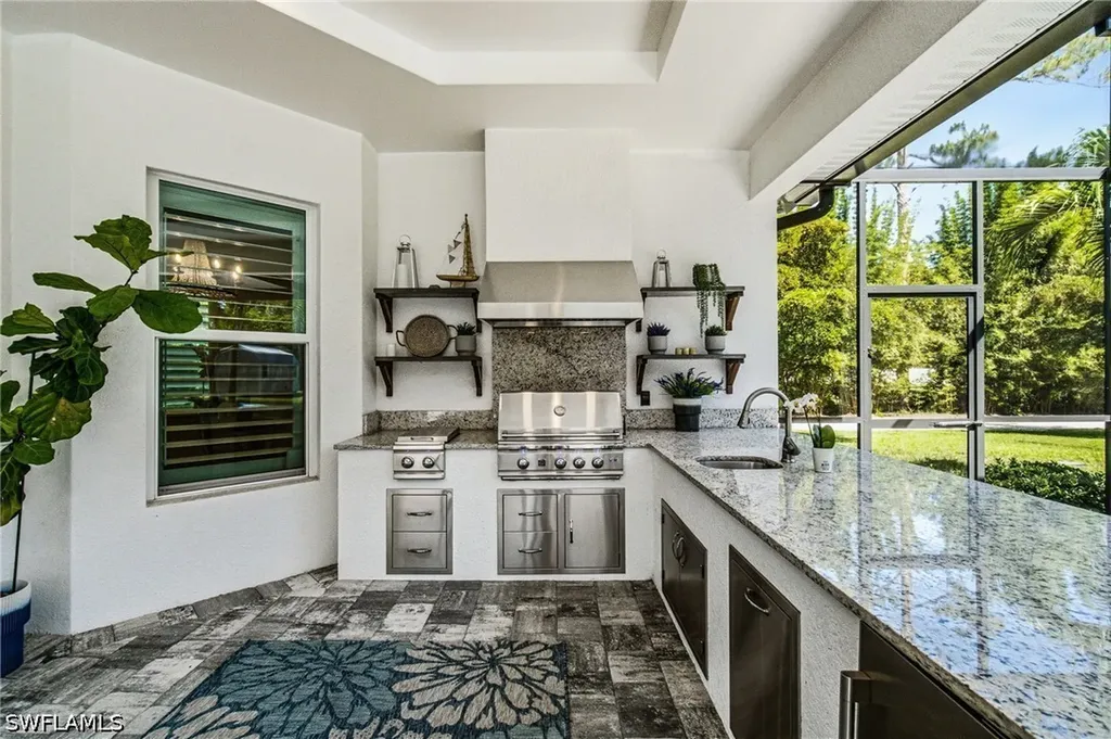 5737 Hidden Oaks Lane Naples FL 34119