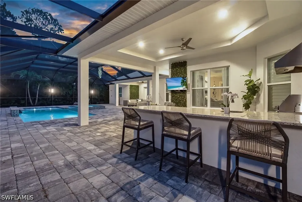 5737 Hidden Oaks Lane Naples FL 34119