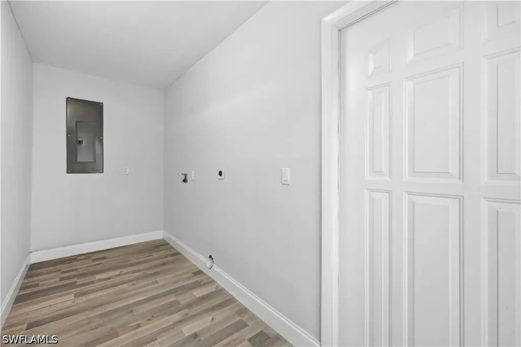 143 SE 30th Terrace Cape Coral FL 33904