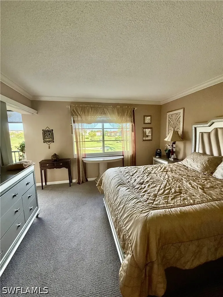 1 High Point Circle W Naples FL 34103