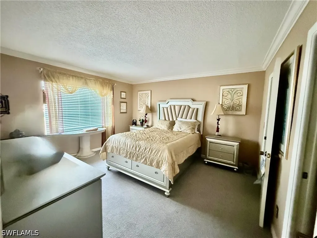 1 High Point Circle W Naples FL 34103