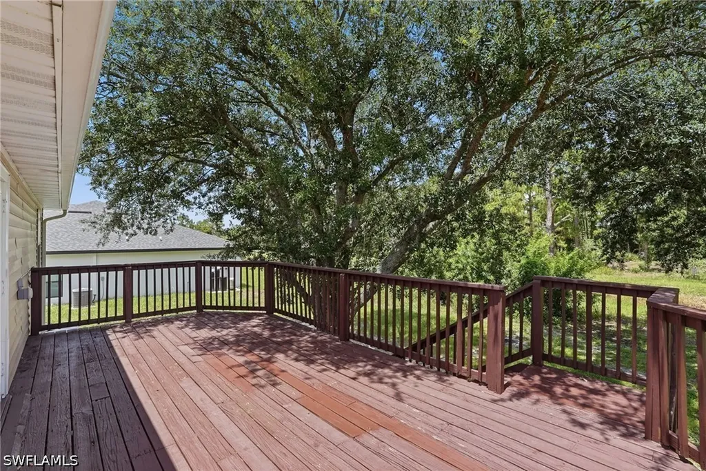 2216 Leda Avenue S Lehigh Acres FL 33973