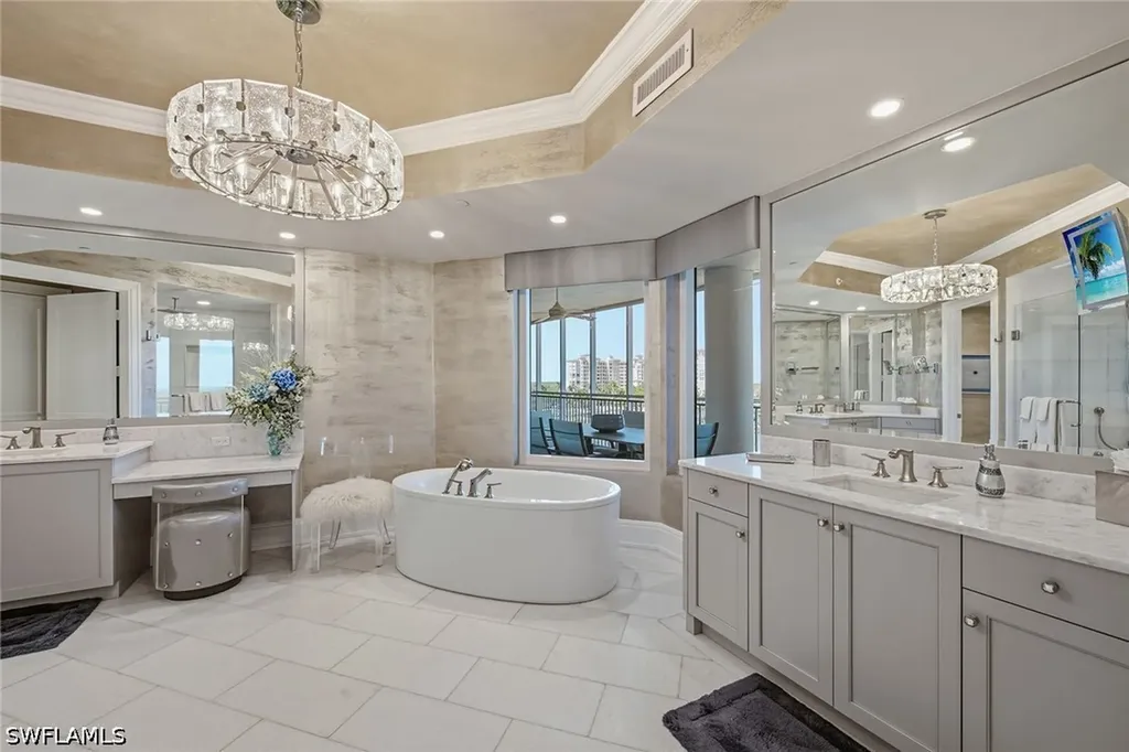 13665 Vanderbilt Drive Naples FL 34110