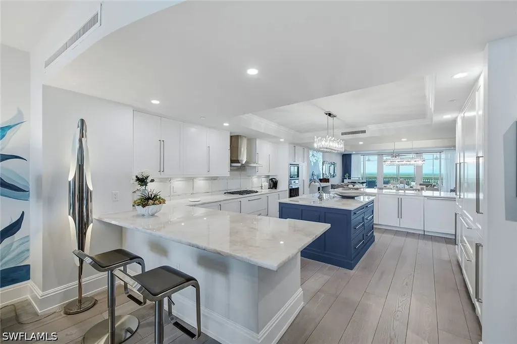 13665 Vanderbilt Drive Naples FL 34110
