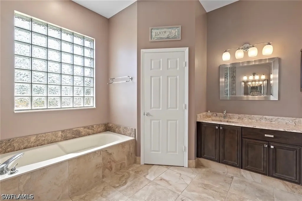 3259 Potomac Court Naples FL 34120