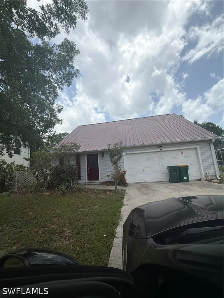4210 Cindy Avenue Naples FL 34112