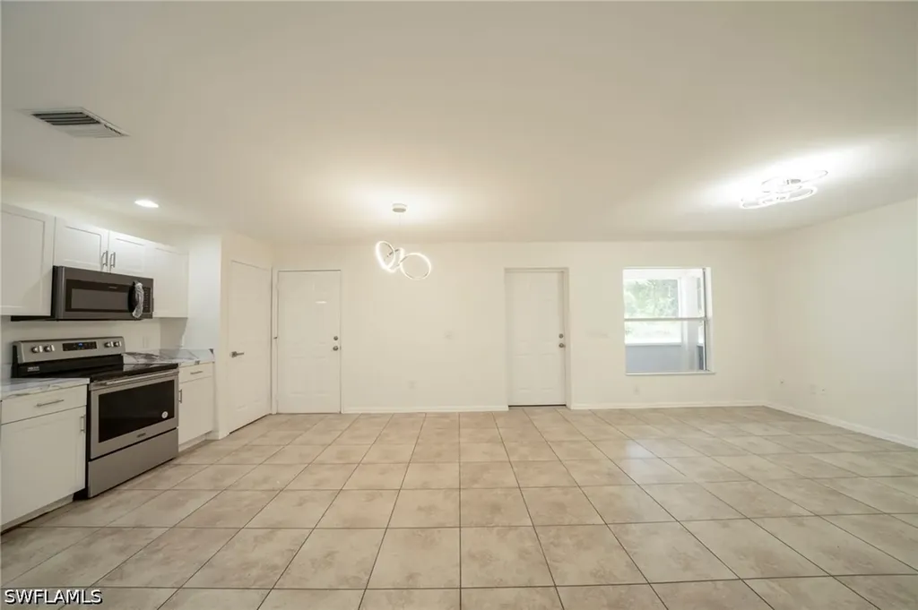 4733 29th Street SW Lehigh Acres FL 33973