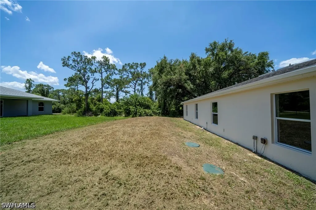 4733 29th Street SW Lehigh Acres FL 33973
