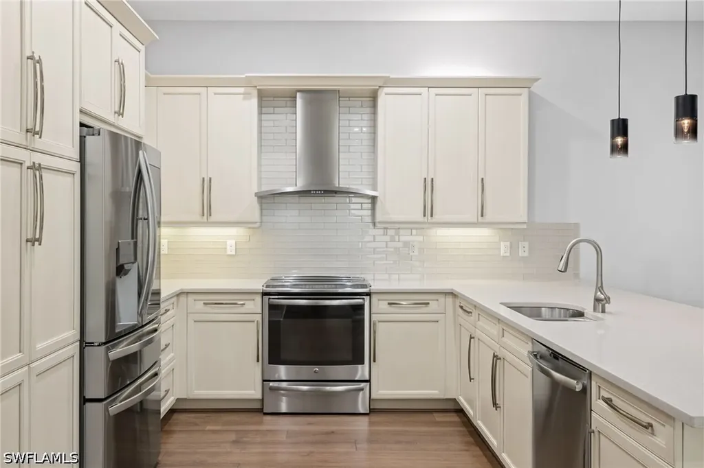 13437 Monticello Boulevard Naples FL 34109
