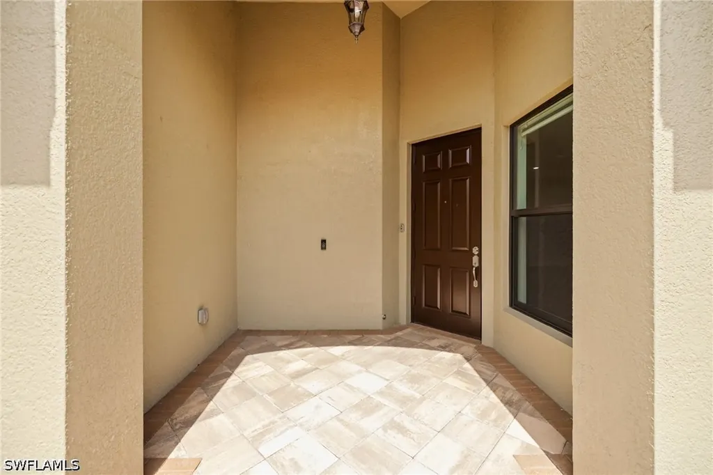 13437 Monticello Boulevard Naples FL 34109