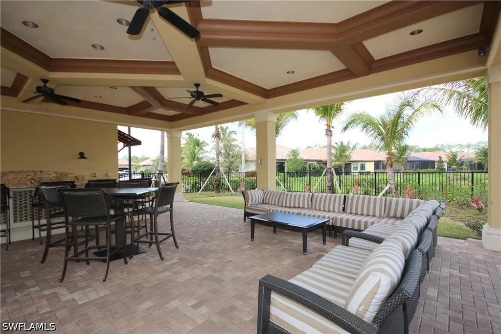 9142 Isla Bella Circle Bonita Springs FL 34135