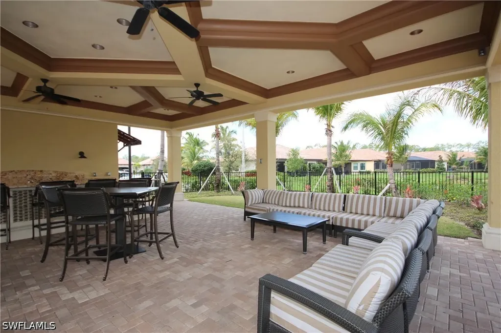 9142 Isla Bella Circle Bonita Springs FL 34135