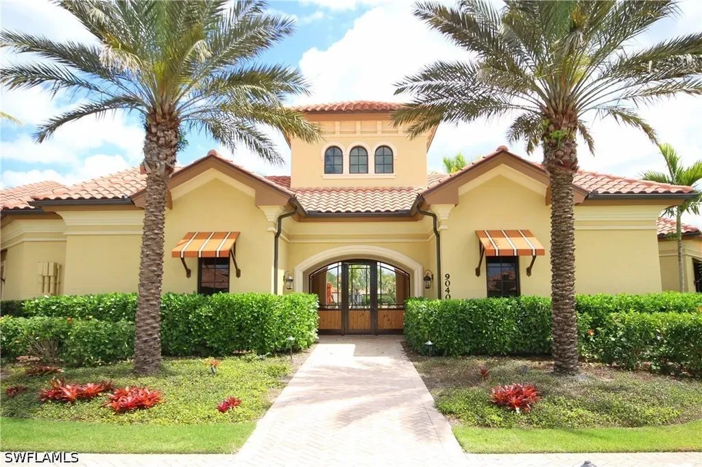 9142 Isla Bella Circle Bonita Springs FL 34135