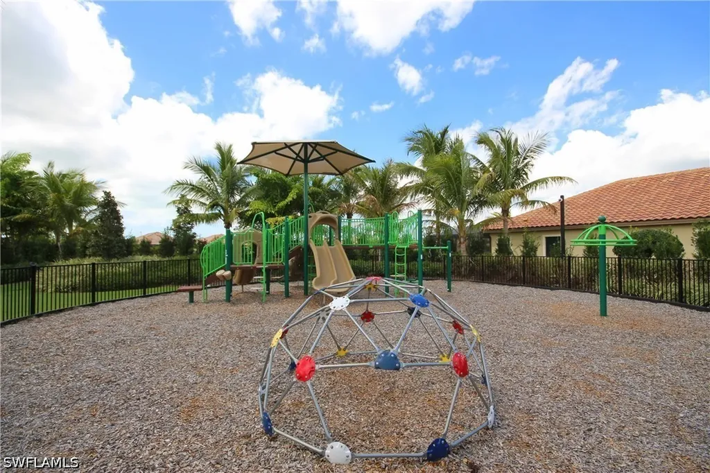 9142 Isla Bella Circle Bonita Springs FL 34135