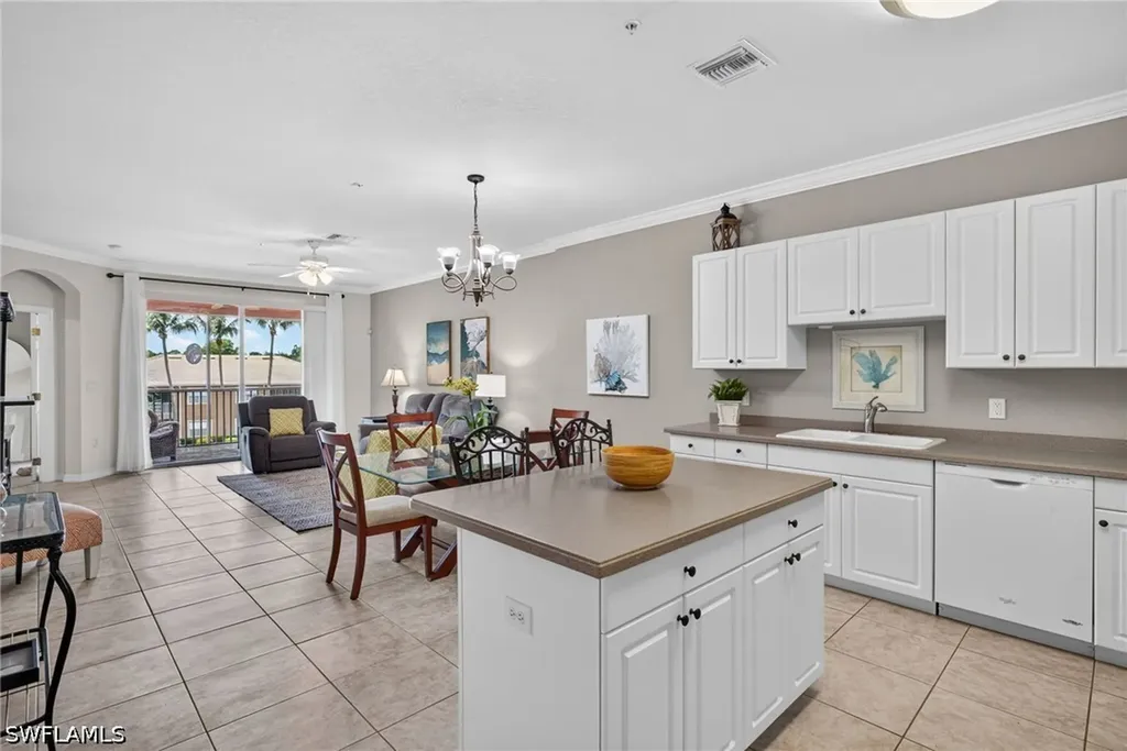 9621 Spanish Moss Way Bonita Springs FL 34135