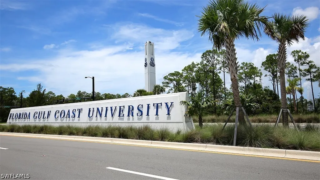 9621 Spanish Moss Way Bonita Springs FL 34135