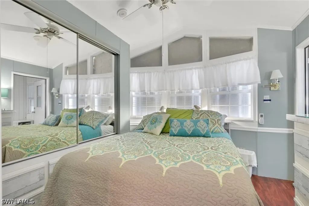386 Leopard Lane Naples FL 34114