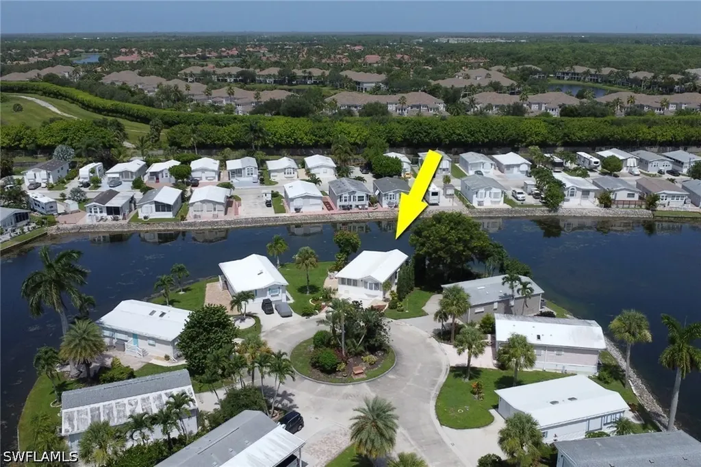 386 Leopard Lane Naples FL 34114