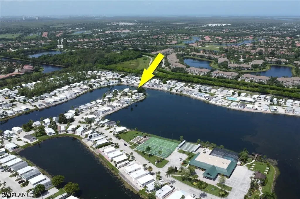 386 Leopard Lane Naples FL 34114