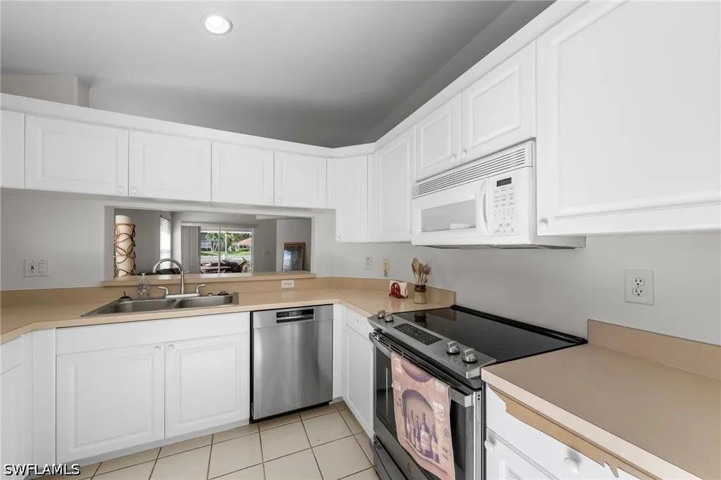 14932 Sterling Oaks Drive Naples FL 34110