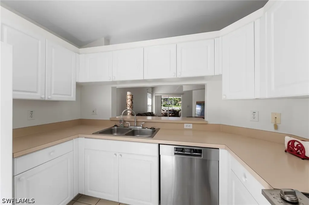 14932 Sterling Oaks Drive Naples FL 34110