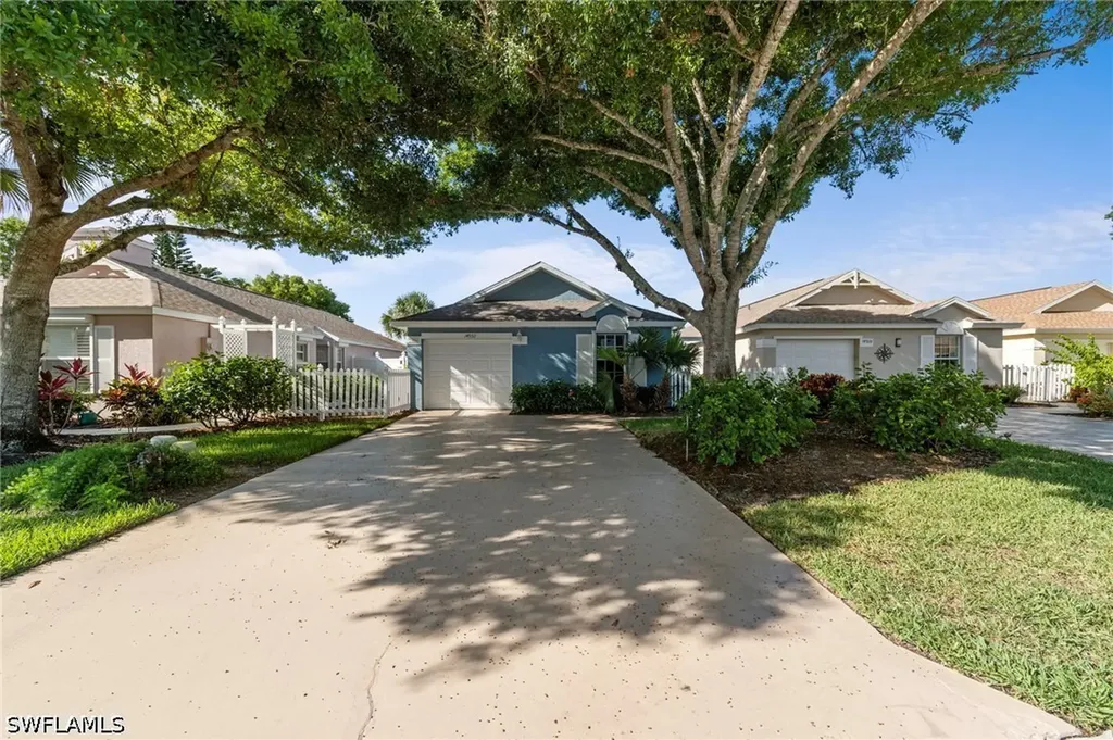 14932 Sterling Oaks Drive Naples FL 34110