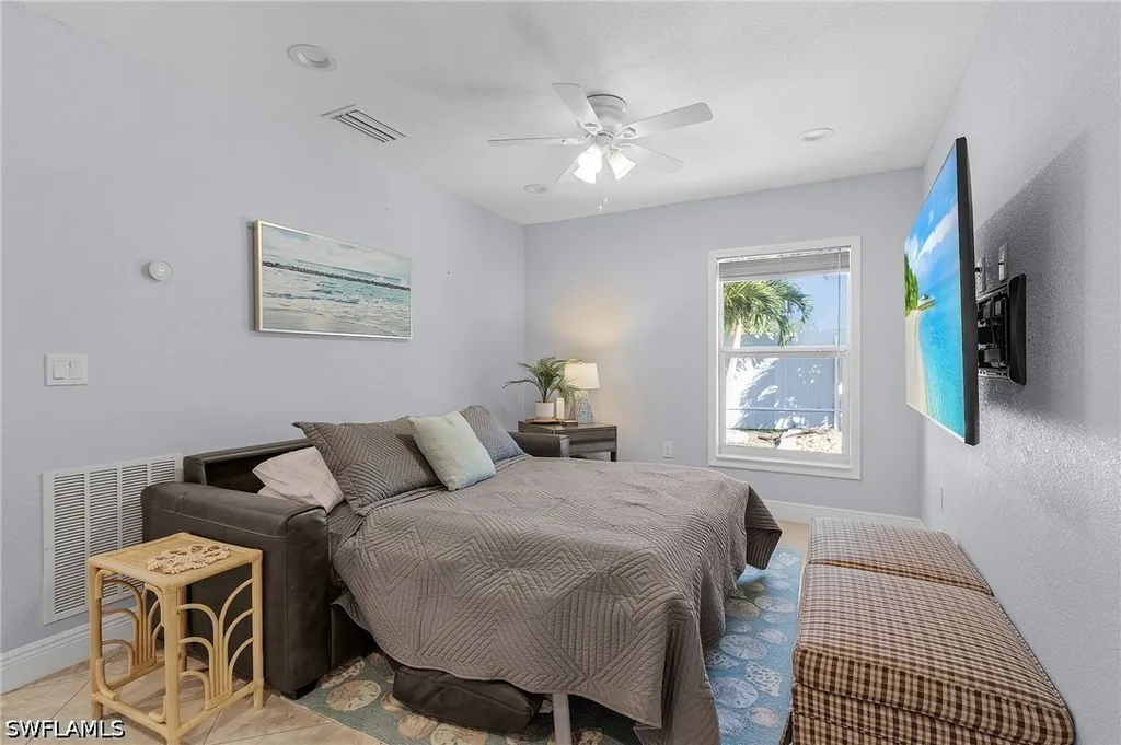 601 SE 30th Street Cape Coral FL 33904