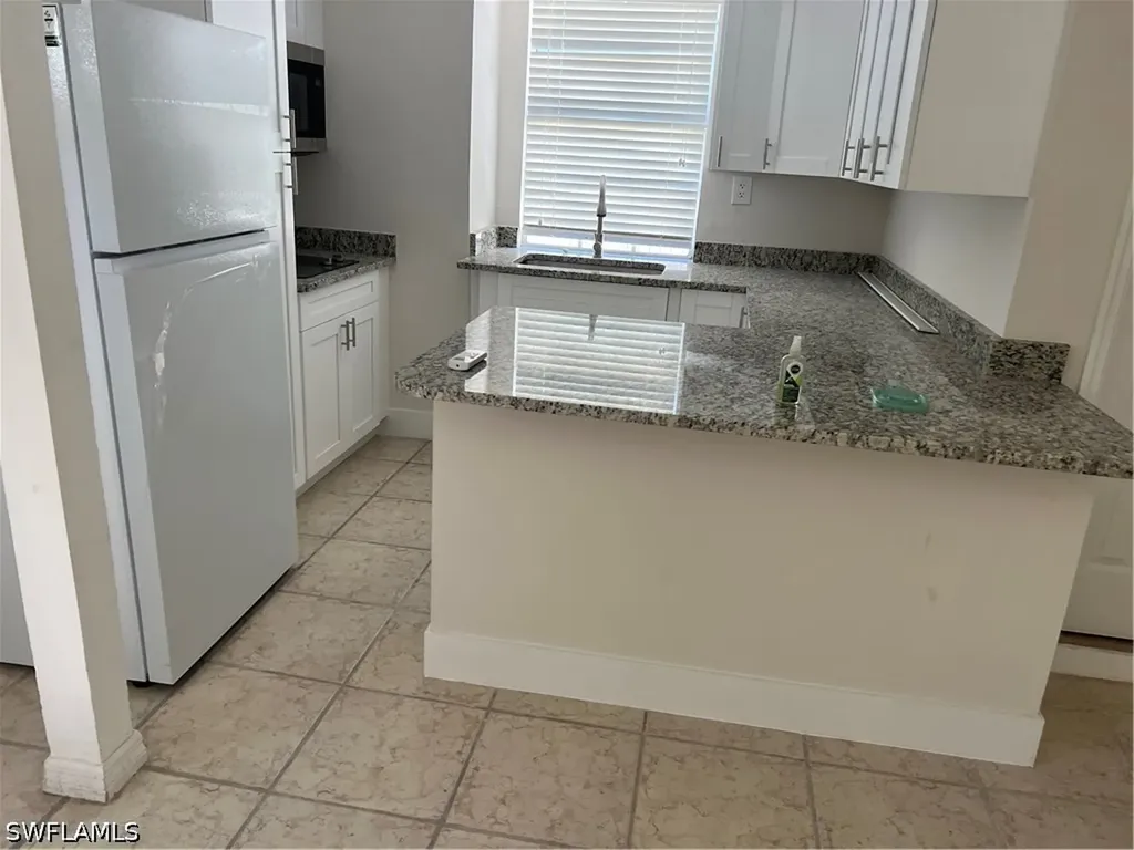 2240 Estey Avenue Naples FL 34104