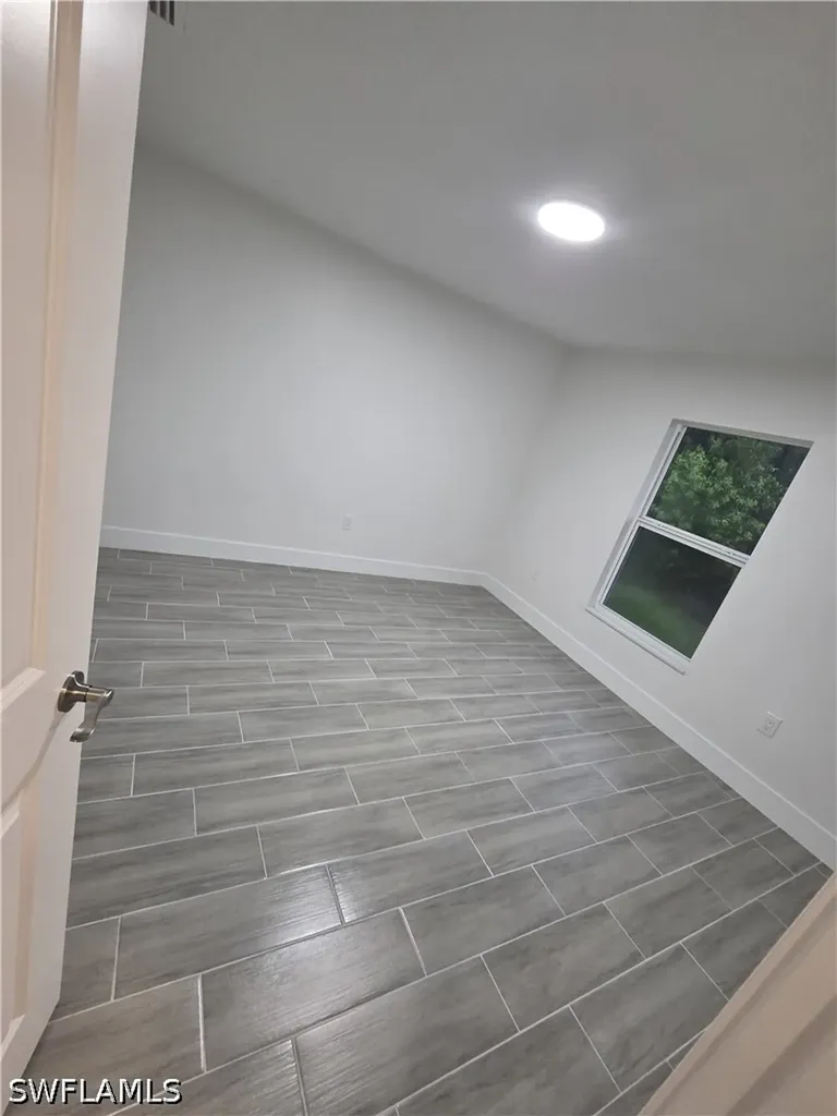 617/619 Creuset Avenue S Lehigh Acres FL 33974