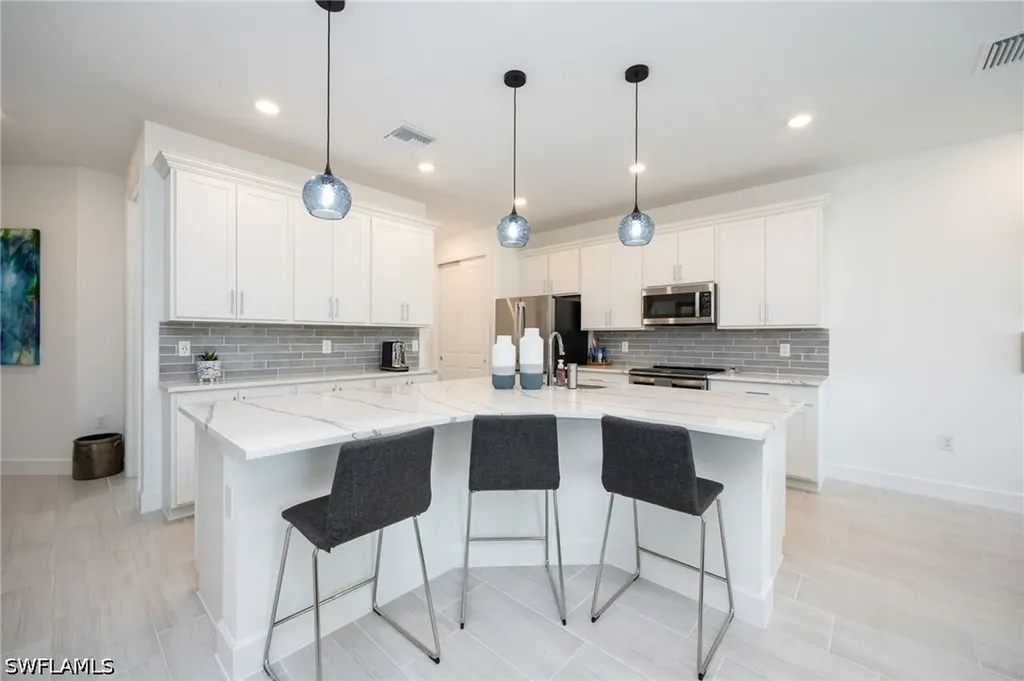 4295 Sonoma Oaks Circle Naples FL 34119