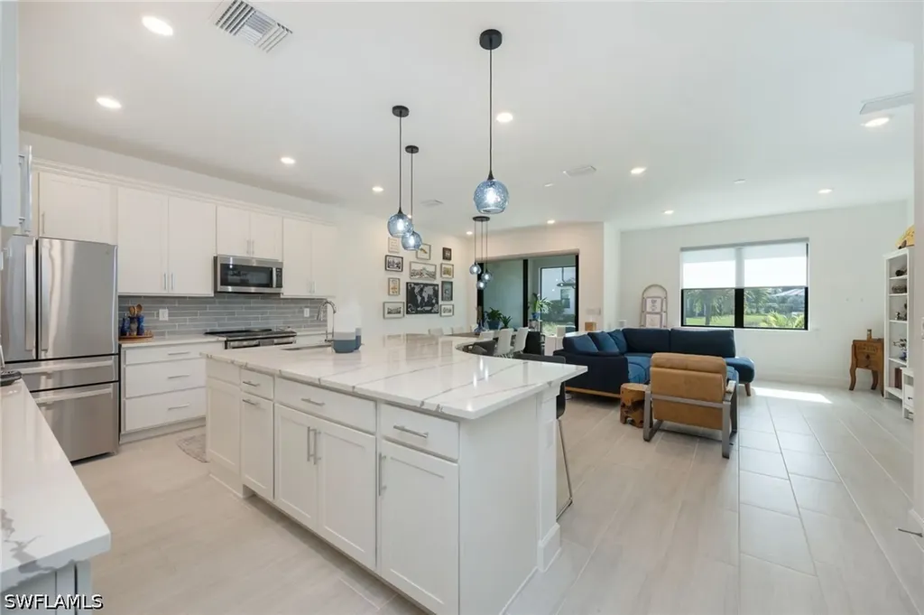 4295 Sonoma Oaks Circle Naples FL 34119