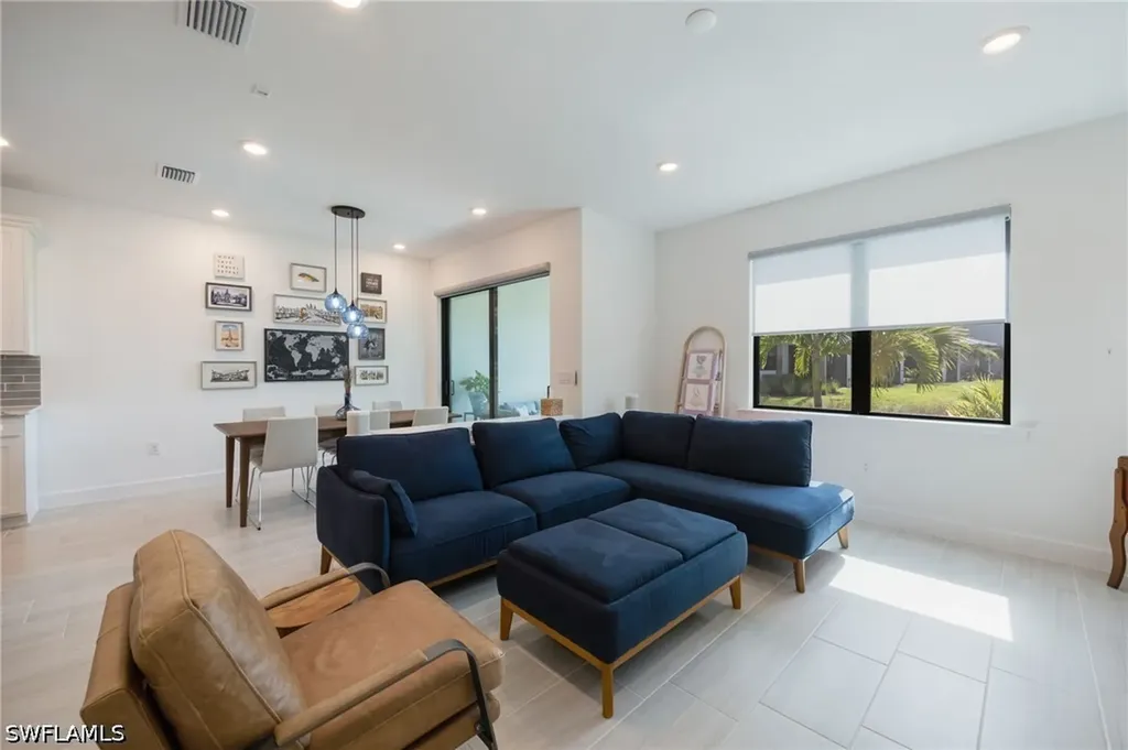 4295 Sonoma Oaks Circle Naples FL 34119