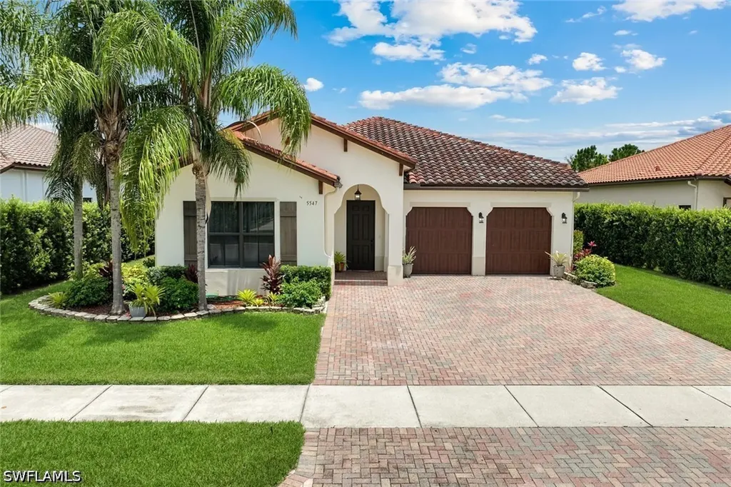 Ave Maria FL, 5547 Ferrari Avenue