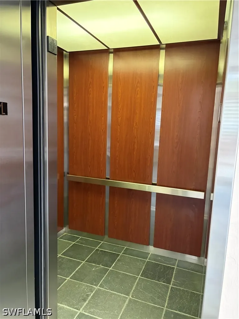 4707 Enterprise Avenue Naples FL 34104