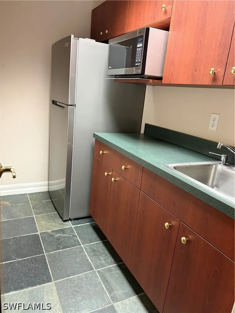4707 Enterprise Avenue Naples FL 34104