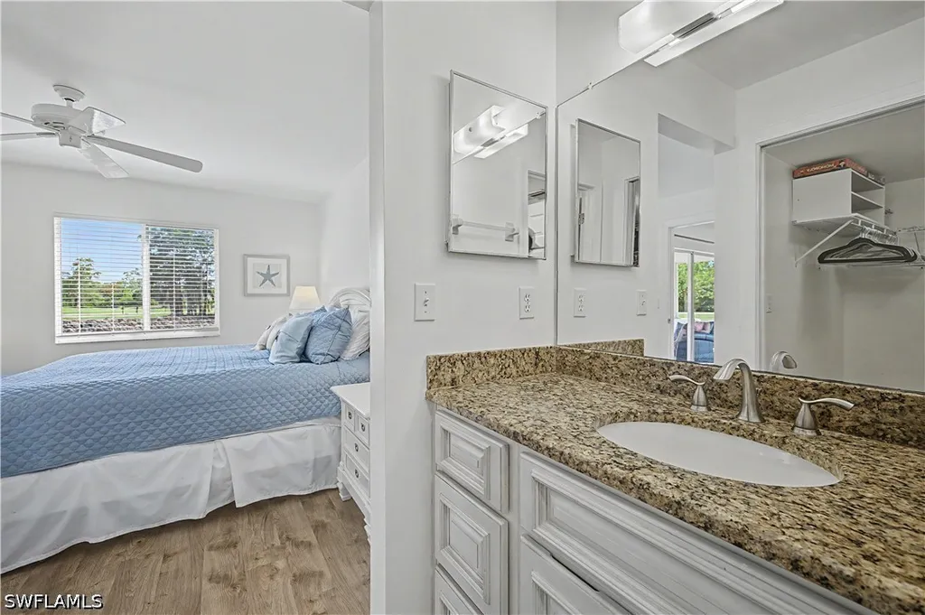 7065 Dennis Circle Naples FL 34104