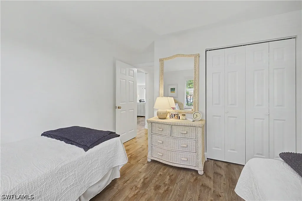 7065 Dennis Circle Naples FL 34104