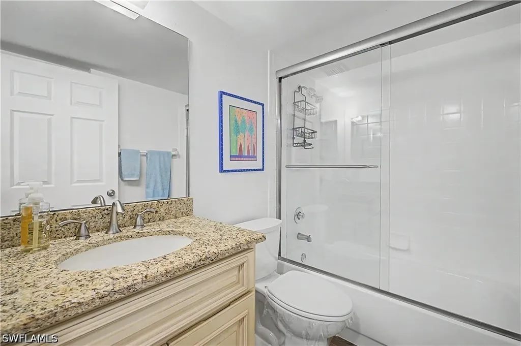 7065 Dennis Circle Naples FL 34104