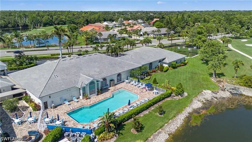 7065 Dennis Circle Naples FL 34104