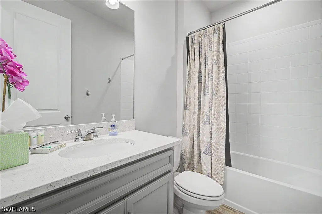 4713 Arboretum Circle Naples FL 34112
