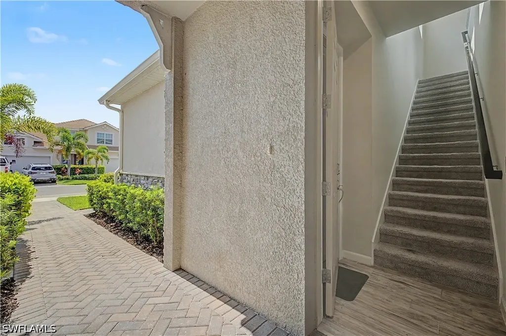 4713 Arboretum Circle Naples FL 34112