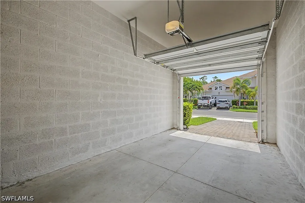 4713 Arboretum Circle Naples FL 34112