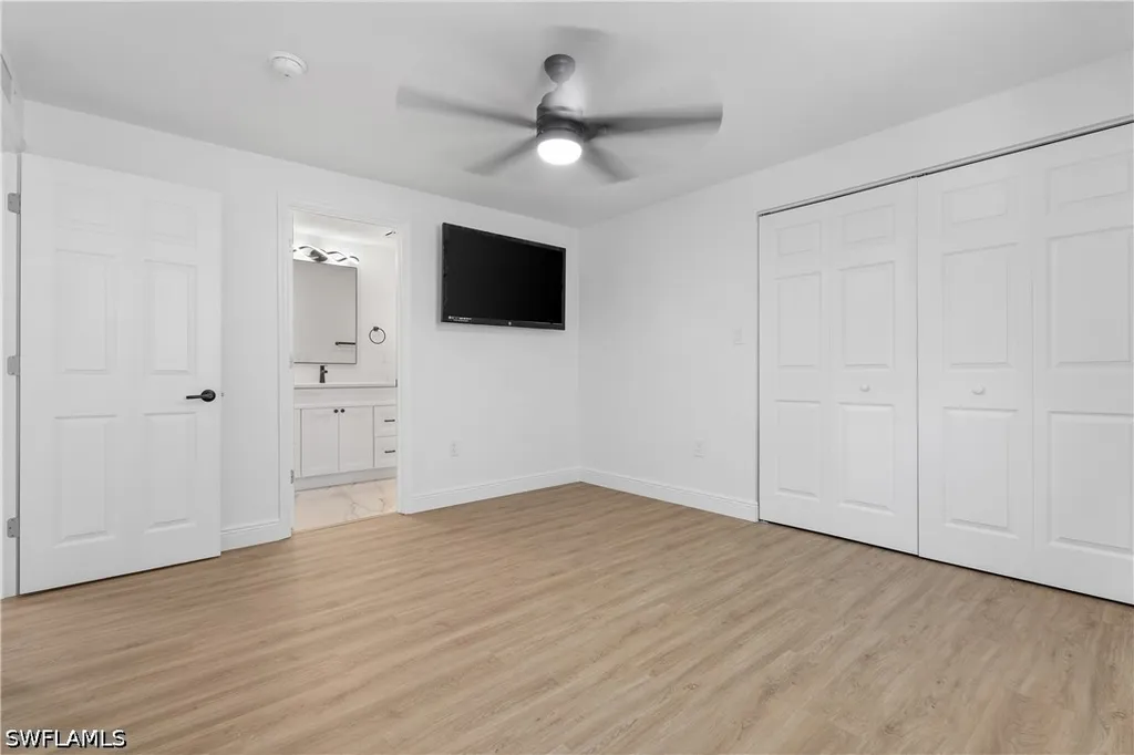 66 River Court Naples FL 34110