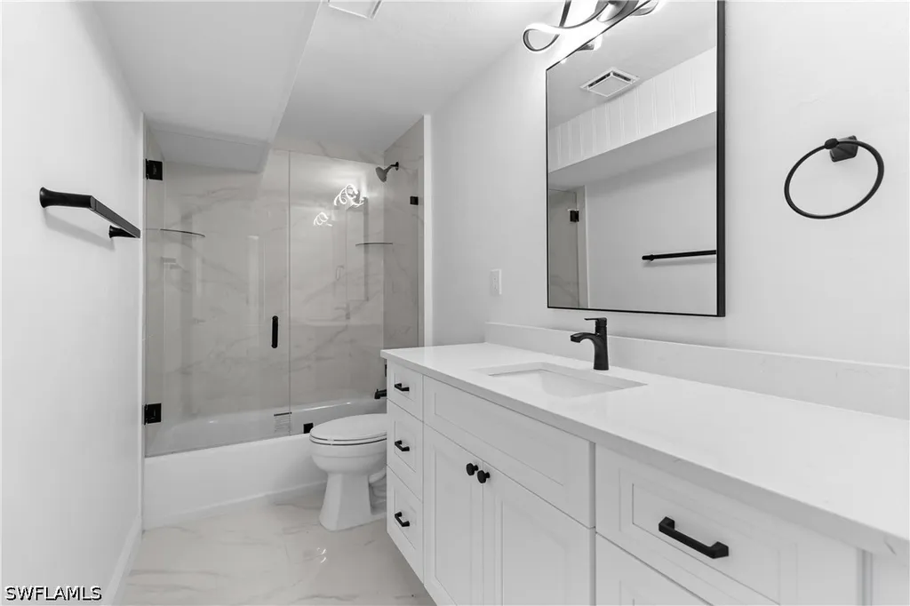 66 River Court Naples FL 34110