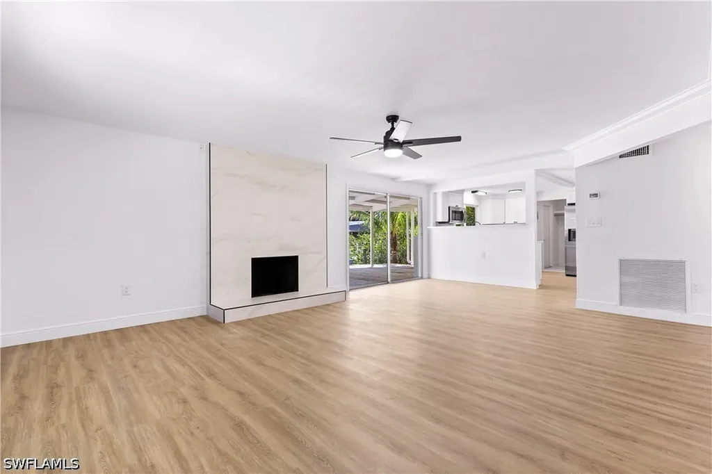 66 River Court Naples FL 34110