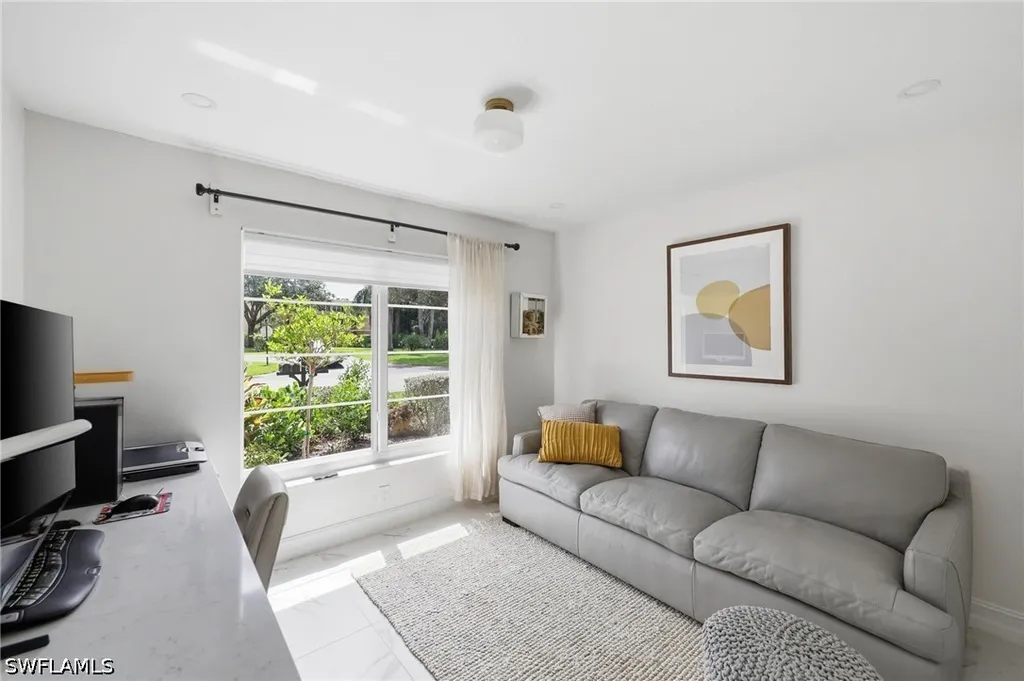 1034 Forest Lakes Drive Naples FL 34105