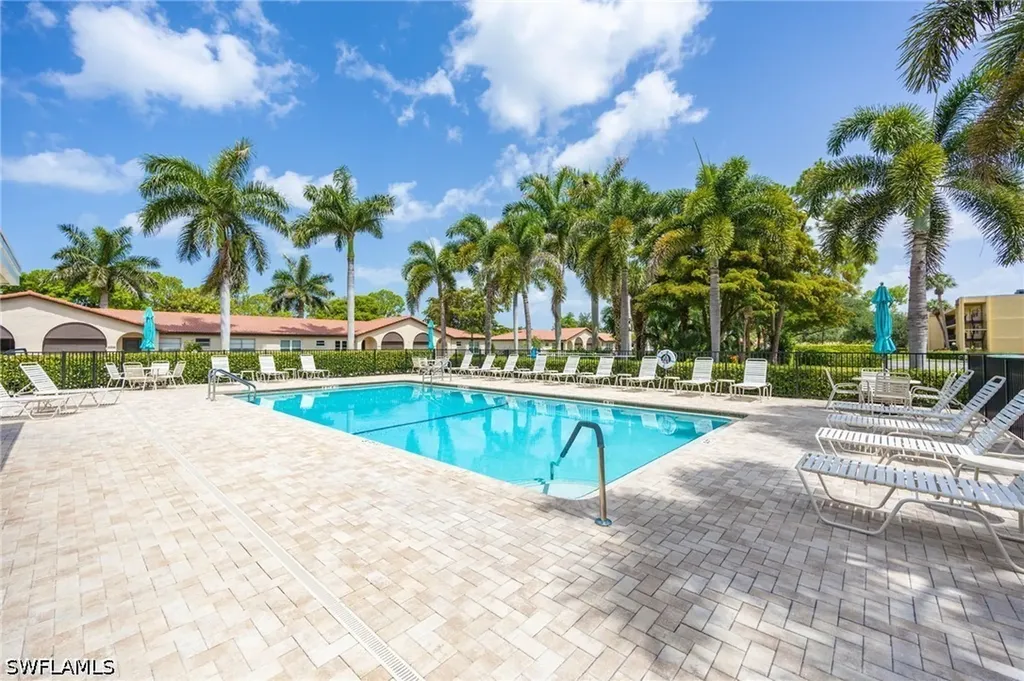 1034 Forest Lakes Drive Naples FL 34105